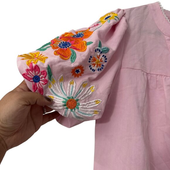 Apple Boulevard Pink Embroidered Puff Sleeve Peasant Blouse Womens Size Medium - Picture 5 of 7
